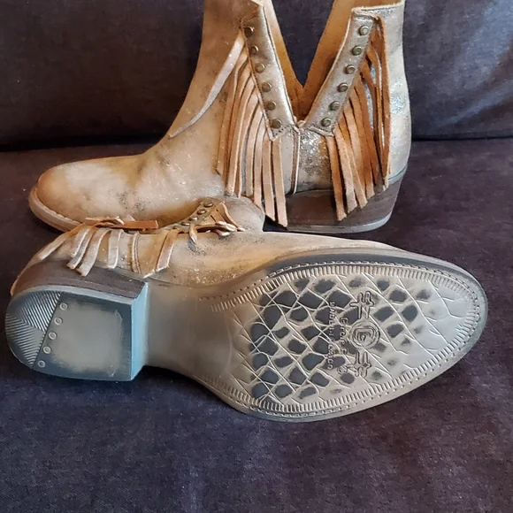 Circle G Booties - Picture 8 of 8